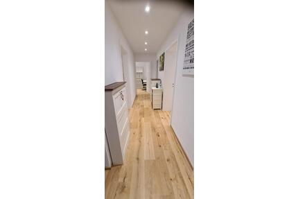 1 Zimmer komplett möbliert in Wohngemeinschaft frei ab 01.03.2026 (room in shared apartment) - Augsburg Bergheim