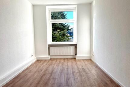 Frisch sanierte 3,5 Zimmer Wohnung - Wuppertal Gemarkung Langerfeld