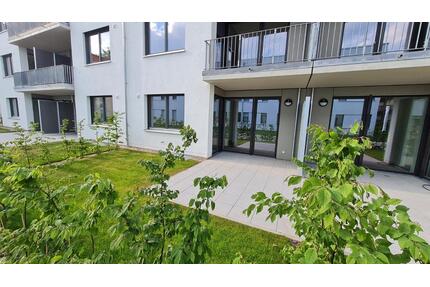 2-Zimmer Wohnung in Berlin-Biesdorf mit Terrasse u. Privatgarten
