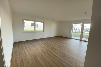 Traumhafte 2,5 Zimmer Wohnung - 1.015,00&nbsp;EUR Kaltmiete, ca.&nbsp; 80,88&nbsp;m&sup2; in Kißlegg (PLZ: 88353)