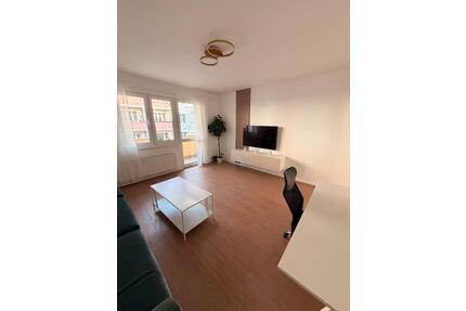 2 Zimmer Neukölln Abschlag für Möbel 14.000€ - Berlin