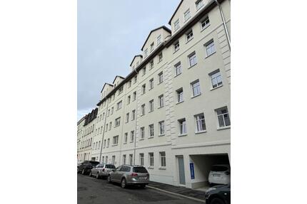 Luxuriöse 2-Zimmer-Wohnung mit Wintergarten und gehobener Ausstattung - Leipzig Ost