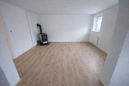 Renovierte 3 Zimmer Whg mit Dachterasse im Zentrum Lichtenfels