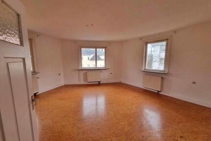 3 WG Zimmer in 4er WG frei - 540,00&nbsp;EUR Kaltmiete, ca.&nbsp; 105,00&nbsp;m&sup2; in Stuttgart (PLZ: 70327) Luginsland