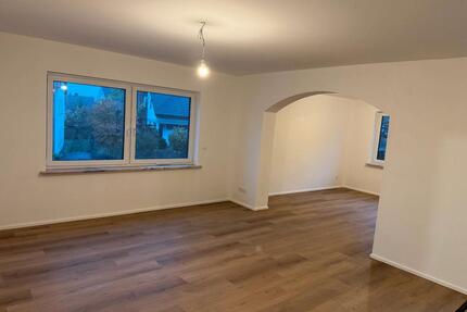 3-Zimmer Wohnung, saniert + Küche + Garten + Terrasse - Wiesbaden Bierstadt