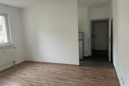 Top 1 Zimmer Wohnung am Reileck - Halle (Saale)