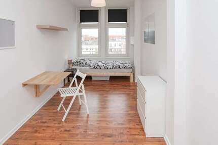 WG-Zimmer in Berlin 665,00 € 9 m²