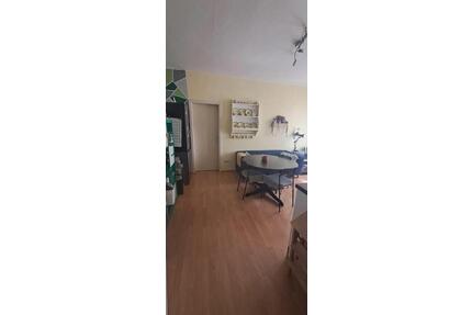 1 Zimmer Wohnung*MIT EinbauKÜCHE*ESSEN HOLSTERHAUSEN*U-Bahn*