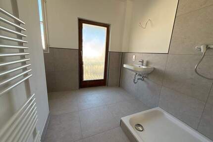 ++Frisch renovierte 2-Zimmer-Wohnung mit Einbauküche++ - Nürnberg Muggenhof