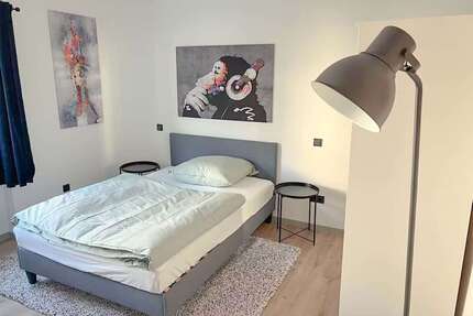WG-Zimmer in Frankfurt am Main 899,00 € 25 m²