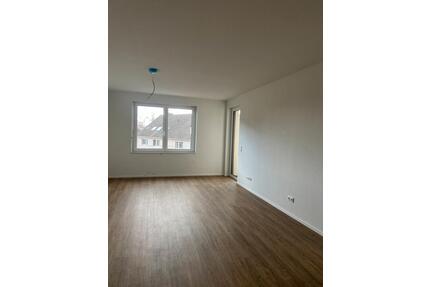 Neubau 3 Zimmer Wohnung im Simonsveedel mit Tiefgaragenstellplatz - Köln Nippes