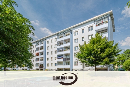 BALKON – WANNENBAD MIT FENSTER & WASCHMASCHINENSTELLPLATZ – LAUBEGAST - Dresden