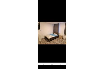 1 Zimmer Möbliert mit Dusche WC WLAN 1 Stock - Rheinau