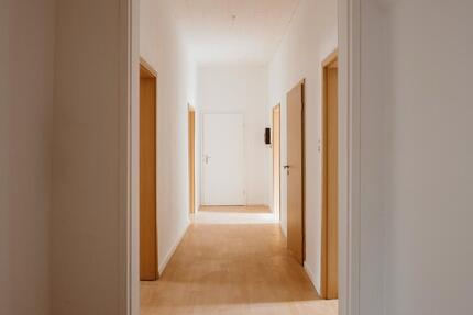 Helle 4-Zimmer Wohnung - frisch renoviert und sofort verfügbar - Werdohl