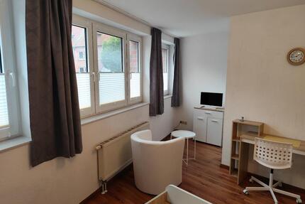 Voll möblierte 1 Zimmer NR-Single-Wohnung, Emden-Innenstadt