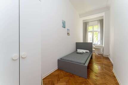 WG-Zimmer in Berlin 645,00 € 15 m²