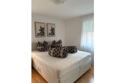 Moderne 2-Zimmer Wohnung in Würding, vollmöbiliert mit Balkon - Bad Füssing