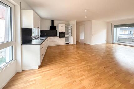 Familienfreundliche 4-Zimmer Wohnung mit Loggia - Heilbronn Kernstadt