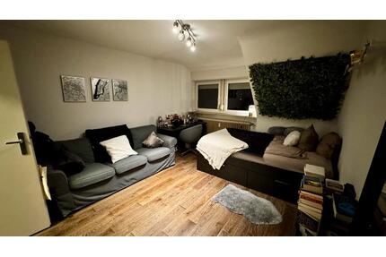 Schönes helles WG-Zimmer, voll möbiliert, Stadt- und Naturnah - Stuttgart Stuttgart-Ost