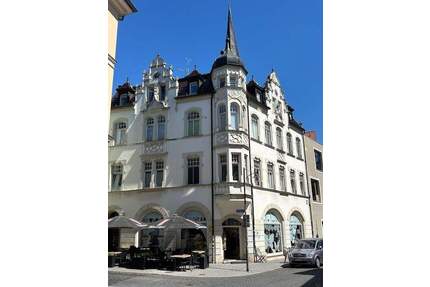 WG-GEEIGNETE 3 ZIMMER-WOHNUNG MIT WOHNKÜCHE UND ALTSTADTFLAIR AM HERDERPLATZ - Weimar
