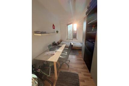 möbliertes ruhiges Zimmer in einer 4er-WG - Herzogenrath