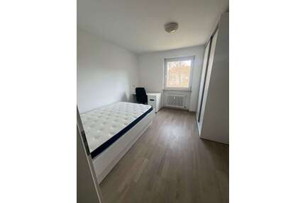 WG-Zimmer in Regensburg 470,00 € 14 m²