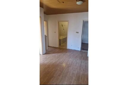 Schöne 3 Zimmer Wohnung - 940,00&nbsp;EUR Kaltmiete, ca.&nbsp; 68,00&nbsp;m&sup2; in Böhl-Iggelheim (PLZ: 67459)