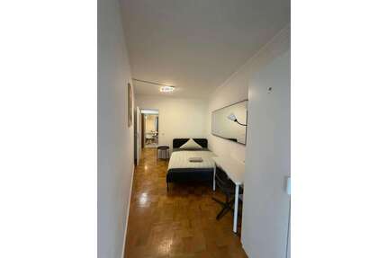 WG-Zimmer in München 830,00 € 9 m²