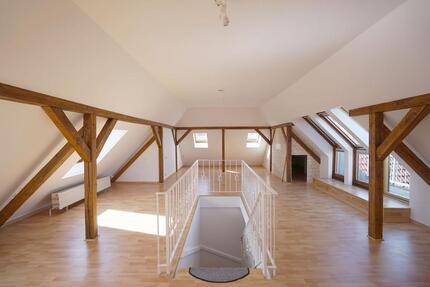 **3-Zimmer-Maisonettewohnung am Arthur-Bretschneider-Park** - Leipzig Nord