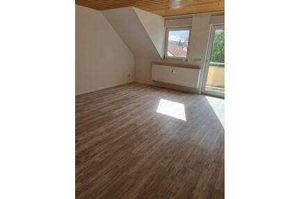 zentrale, sanierte 3 Zimmer Wohnung mit Balkon und Stellpaltz - Bad Frankenhausen/Kyffhäuser