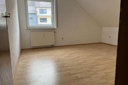 3-Zimmer Dachgeschosswohnung in ruhiger Wohnlage - Werdohl