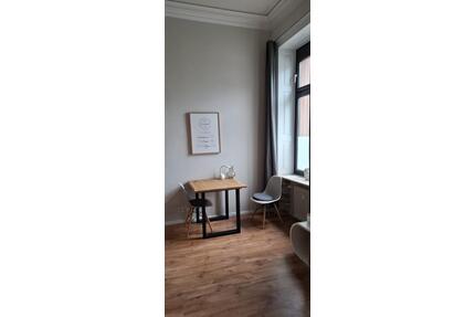Voll möblierte 1,5-Zimmer-Wohnung Fully furnished 1.5-room - Wiesbaden Südost