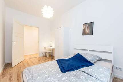 WG-Zimmer in Berlin 700,00 € 12 m²
