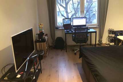 WG-Zimmer in Frankfurt am Main 700,00 € 18 m²