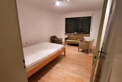 3 zimmer Wohnung zu vermieten - 900,00&nbsp;EUR Kaltmiete, ca.&nbsp; 74,50&nbsp;m&sup2; in Calw (PLZ: 75365)