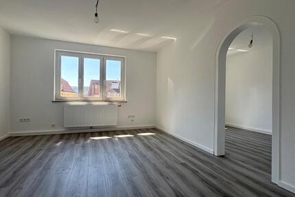 Sanierte 4 Zimmer Wohnung in Stuttgart-Untertürkheim