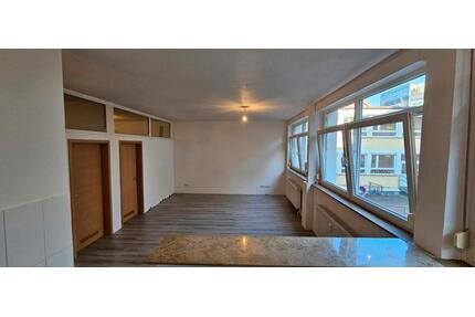 Modernisierte 2,5 Zimmer Wohnung in zentraler Lage - Pforzheim Weststadt