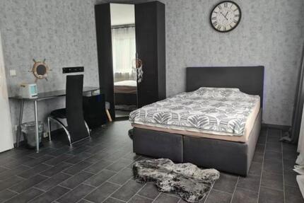 Möblierte Zentrale Wohnung|50qm2Z+Küche|kostenlos parken+ÖPVN - Duisburg