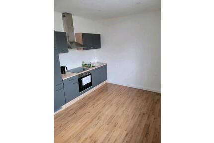 schönes, großzügiges Zimmer zu vermieten - mitten in Traunstein!