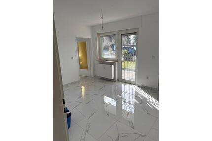 2 - Zimmer Wohnung ebenerdig mit separatem Hauseingang - Runkel