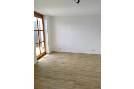 1-ZIMMER Wohnung - 520,00&nbsp;EUR Kaltmiete, ca.&nbsp; 28,70&nbsp;m&sup2; in Bad Griesbach im Rottal (PLZ: 94086)