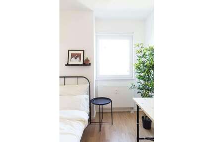 WG-Zimmer in Berlin 675,00 € 11 m²