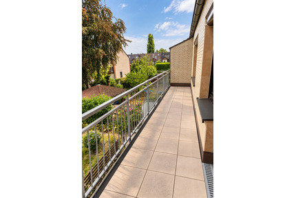 3-Zimmer-Wohnung mit Balkon & EBK – ideal für 2er-WG – 1.100 € warm - Düsseldorf