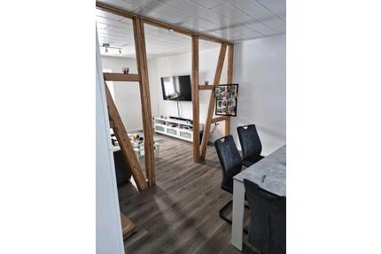 Schöne, helle 3-4 Zimmer Wohnung in Bad Endbach OT zu vermieten.