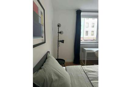 WG-Zimmer in Düsseldorf 900,00 € 25 m²