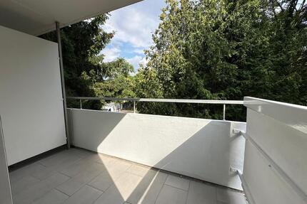 1 Zimmer Apartment mit Balkon in Kerpen Türnich