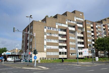 Ein Zimmer Wohnung - 590,00&nbsp;EUR Kaltmiete, ca.&nbsp; 30,00&nbsp;m&sup2; in Köln (PLZ: 50997) Rodenkirchen