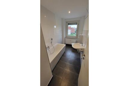 4 Zimmer + Badewanne + saniert - 571,00&nbsp;EUR Kaltmiete, ca.&nbsp; 76,34&nbsp;m&sup2; in Bitterfeld-Wolfen (PLZ: 06749)