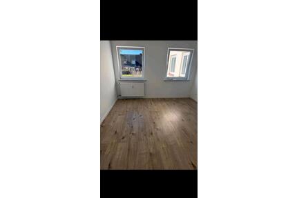 2 Zimmer Wohnung zu vermieten in Kücknitz - Lübeck