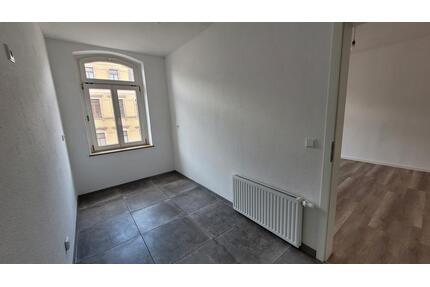 Sonnenberg * moderne 3 Zimmer * schickes Badezimmer * Frei - Chemnitz Hilbersdorf